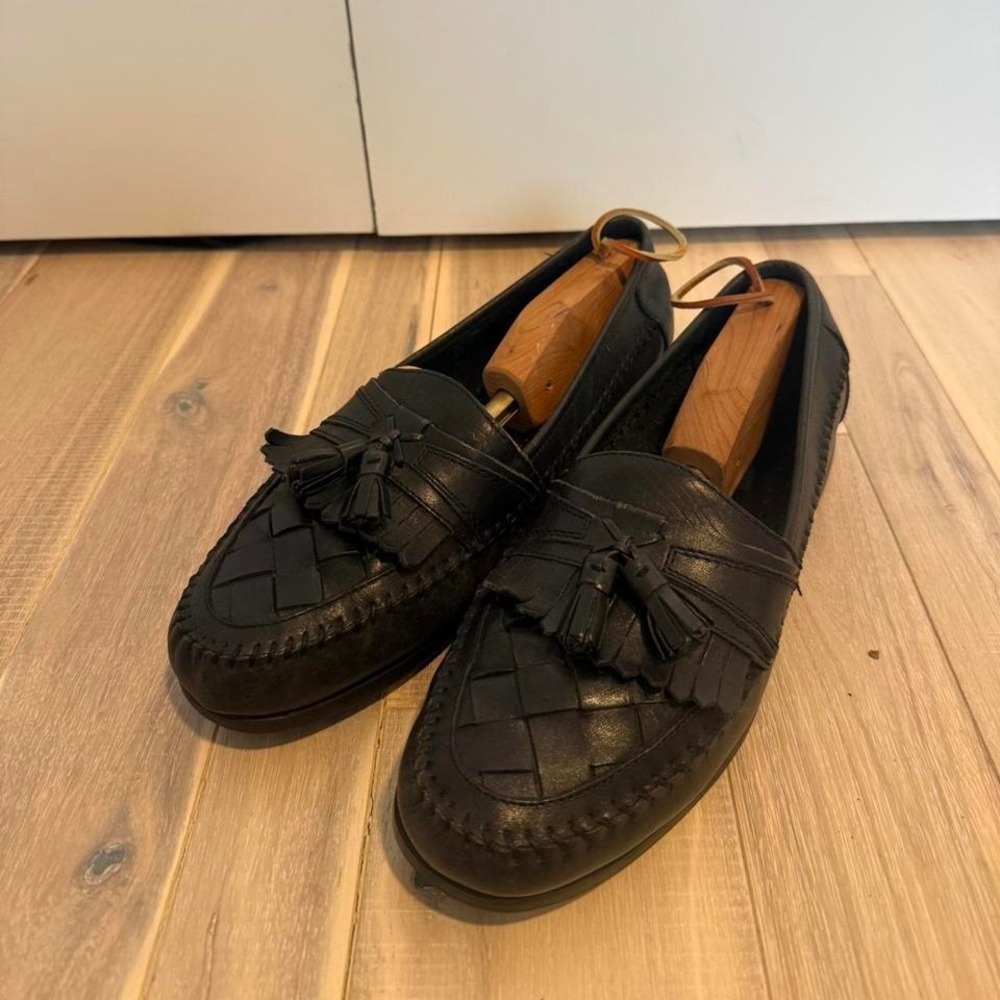 Giorgio Brutini black leather loafers with tassels Sz 10 #loafers #luxury
